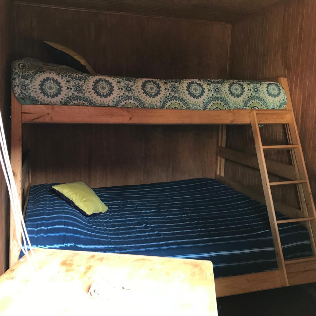 Rustik Hostel Puerto Montt Ngoại thất bức ảnh